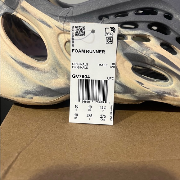 Authentic Foam Runners - Picture 3 of 6